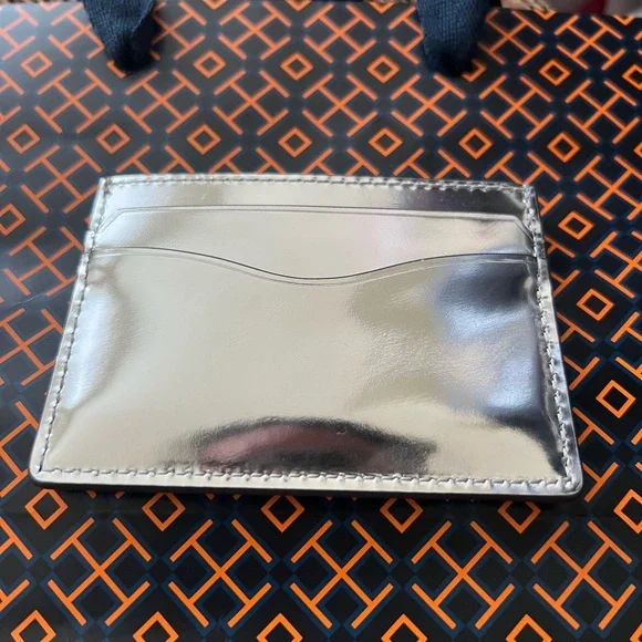 NWT Tory Burch Emerson card case - Picture 2 of 5